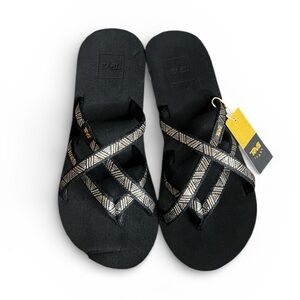 Teva Mush Women's Mandalyn Ola 2 Wedge Sandals w/Gold&Silver Straps Size 7 NWT